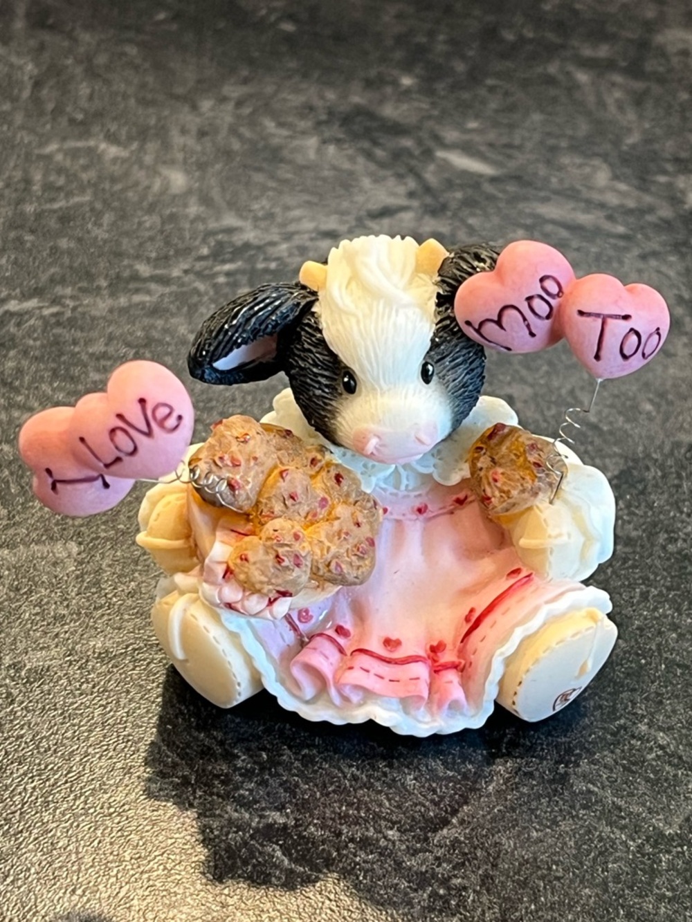 Mary's Moo Moos Vintage You're My Love Muffin Enesco 1998 Romantic Grandma Core